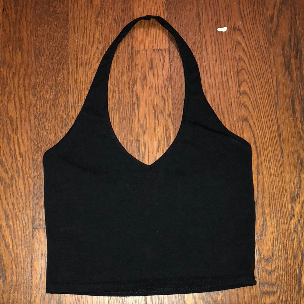Black cropped halter top